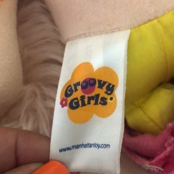 Vintage Groovy Girl plush doll - Manhattan Toy Co - Picture 8 of 9